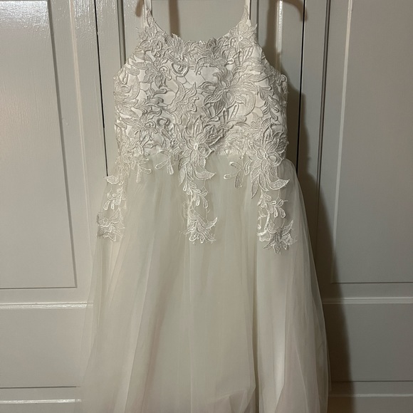 Azazie white Tulle and Lace Flower Girl Dress Size 8 - Picture 4 of 4